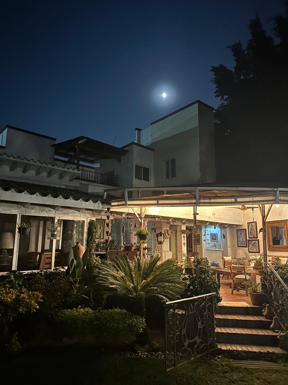 House for sale in Golden Triangle, Cuernavaca
